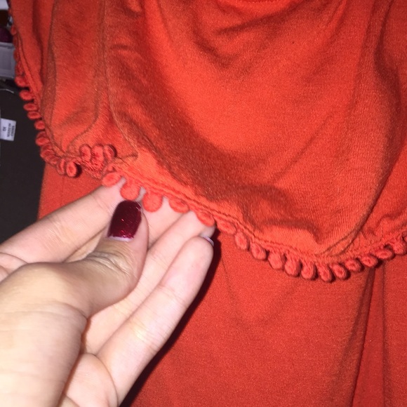 Red old navy shirt. - Picture 3 of 3